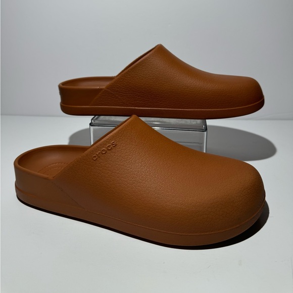 CROCS Dylan Clogs Slip On Slides Size Men’s 9 Women’s 11 Brown Shoes Sandals - Picture 4 of 9